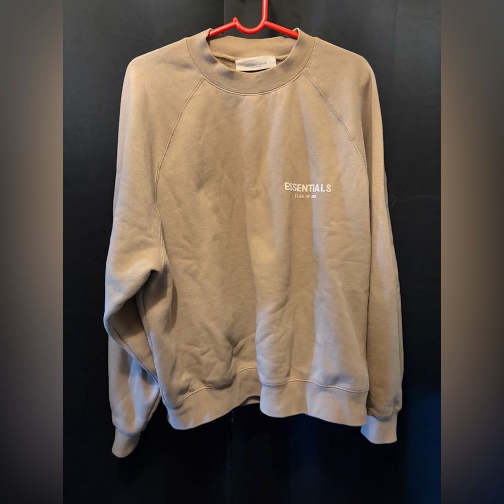 Fear of God Essentials Crewneck 'Oak' size Small